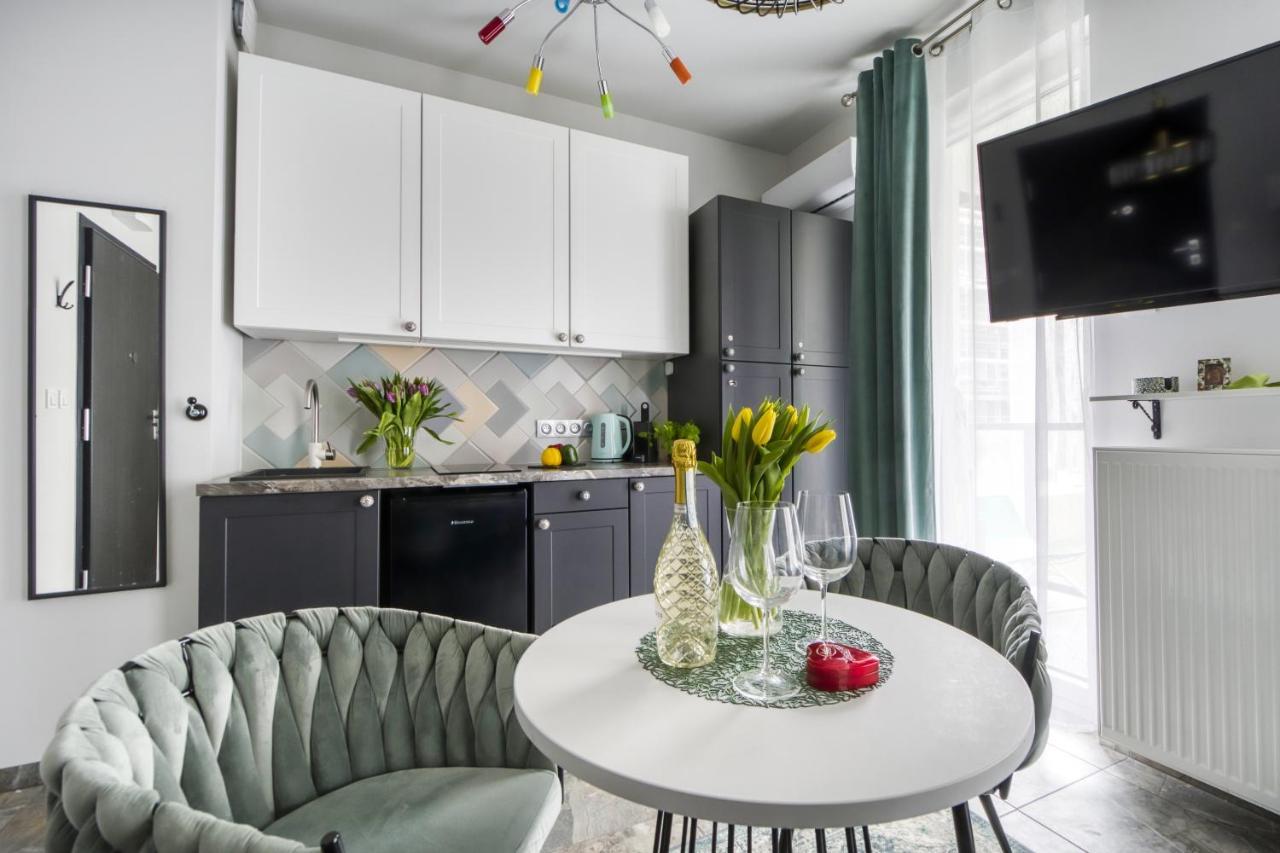ורשה Apartamenty Metropark Krzemieniecka-Lux מראה חיצוני תמונה